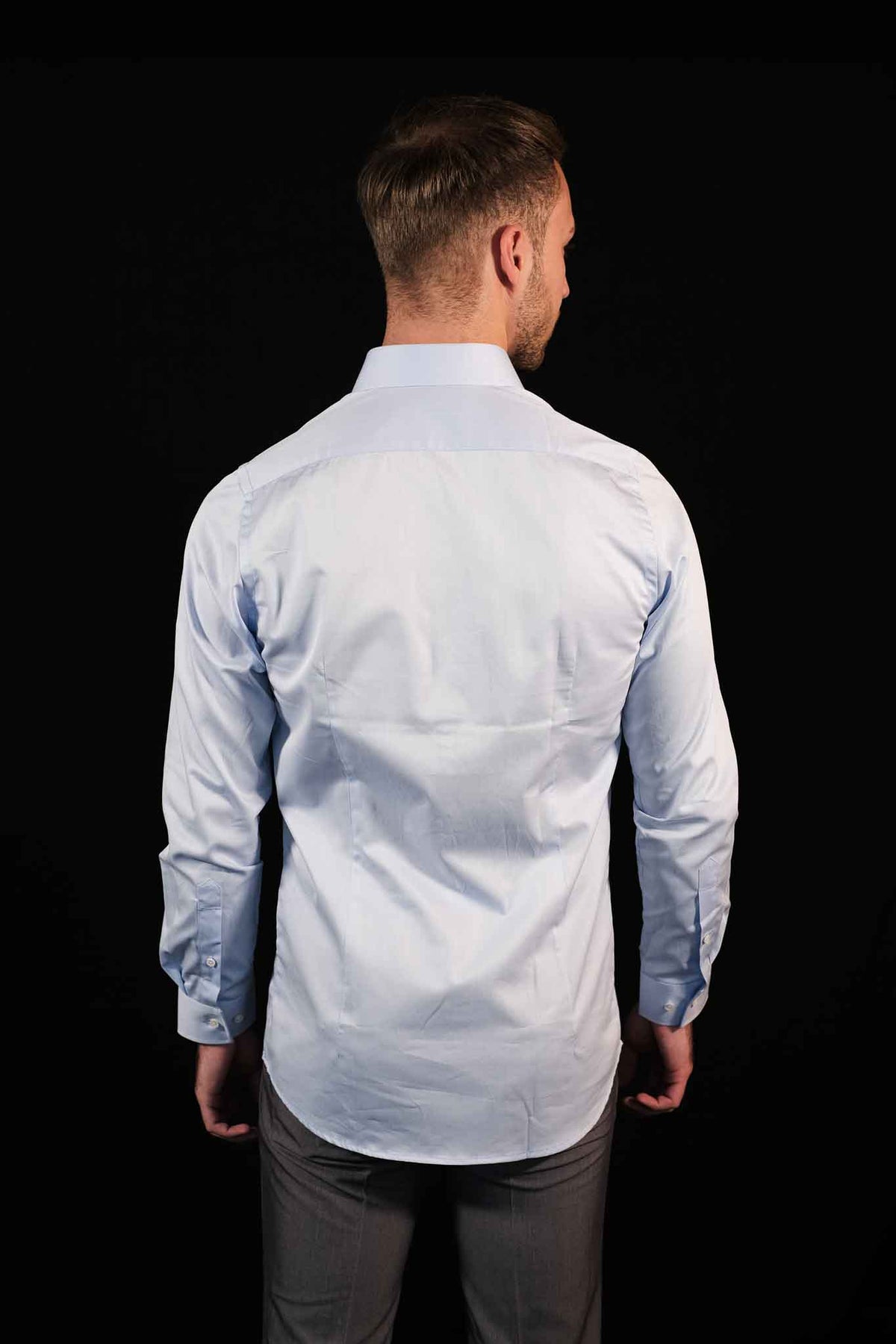 High Quality Twill Shirt Light Blue Fitted (Slim Fit)