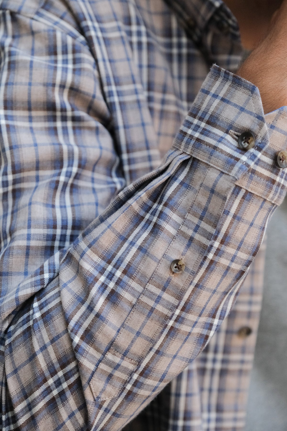 Flannel shirt with check pattern in beige (Art. 2133-C)