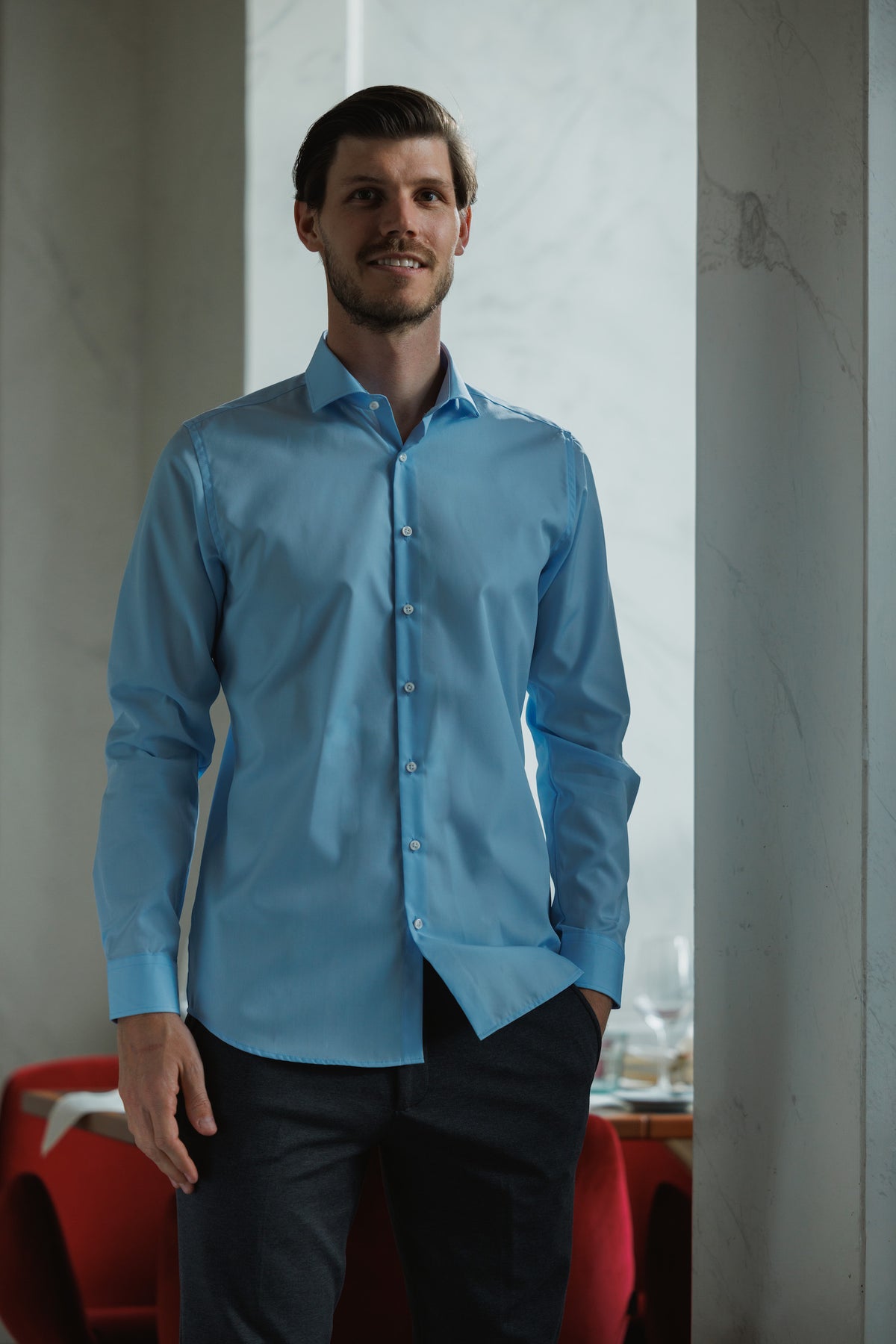 Non-iron shirt light blue Fitted (slim fit)